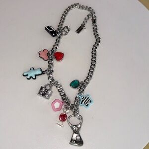 💥MARC JACOBS - The Sticker Charm Necklace - 45U835